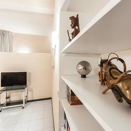Borgo Albizi 3