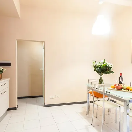 Borgo Albizi 3